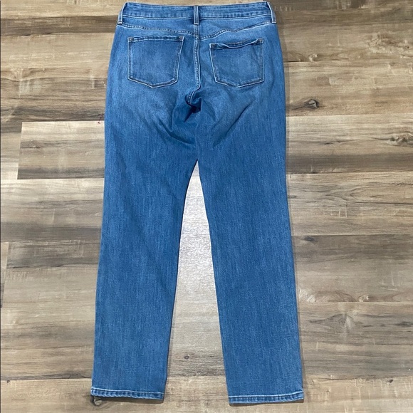 Old Navy Women's Straight Leg Blue Jeans - Picture 7 of 7